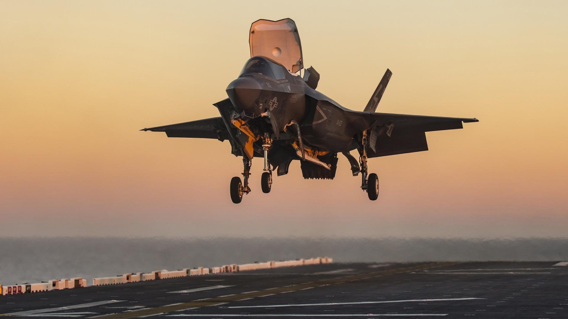 开云·体育官网-球队战术板应对对手阵型变化的灵活性,球场战术板软件